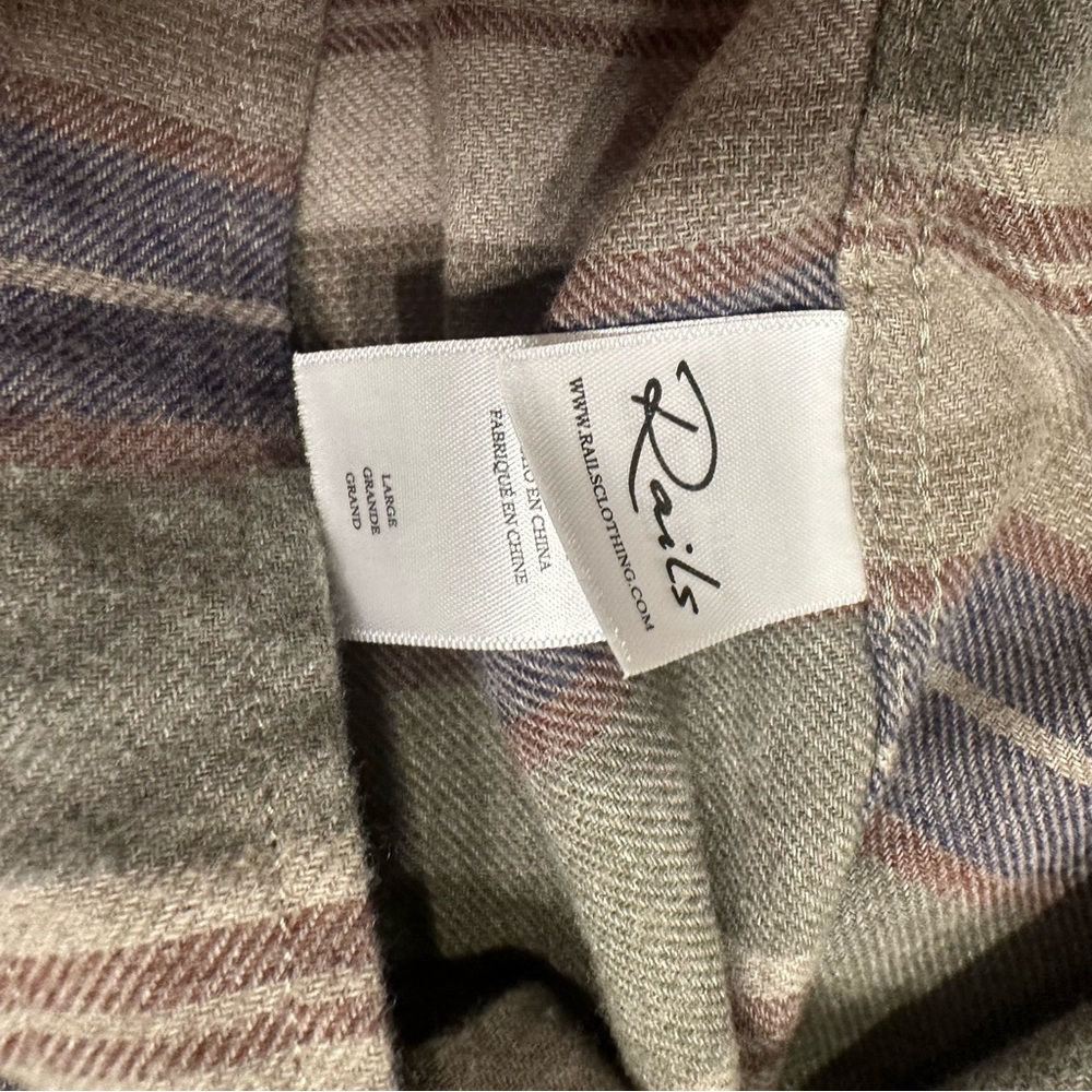 Men's Large Rails Runson Flannel Shirt‎ in Redwood Stripe - Picture 6 of 10